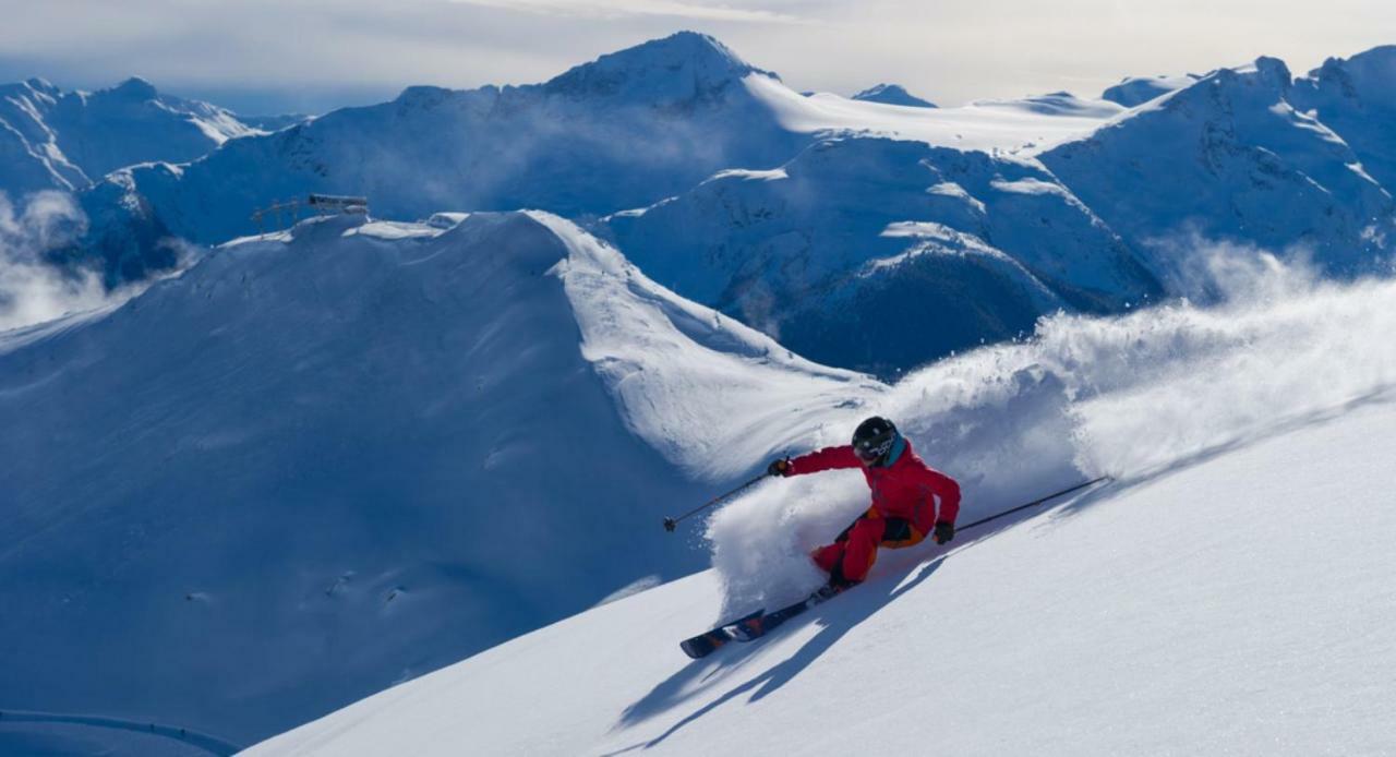 Bright Suite At Ski In/Out Glacier Lodge! Whistler Extérieur photo